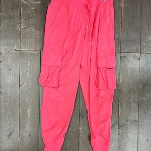 lululemon Pink Dance Studio Relaxed Fit Cargo Jogger. Size L. NWT